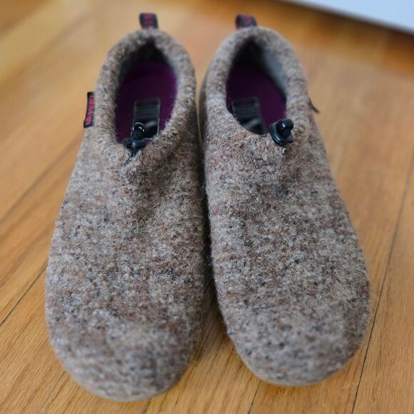 Brooks Giesswein Wool shoes womans size 9 - Picture 1 of 12